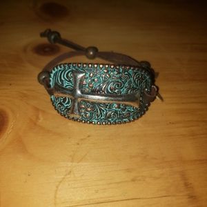 Cross turquoise bracelet
